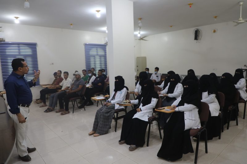 اختتام دورة تدريبية حول برامج الجودة ومكافحة العدوى بمستشفى كرى العام