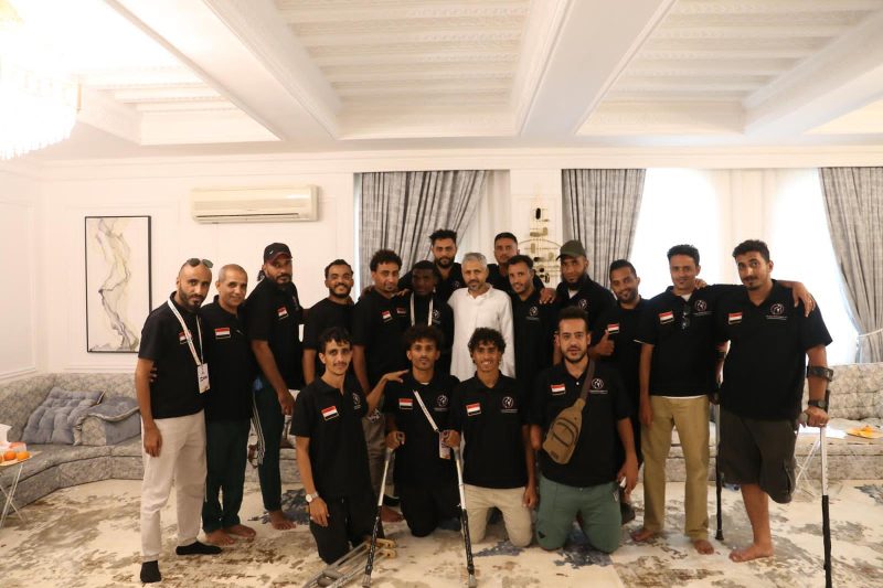 المخلافي .. يستقبل منتخب اليمن لكرة قدم ذوي البتر ويشيد بإرادتهم الأسطورية
