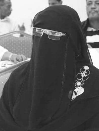 اللجنة الوطنية للمرأة تنعي الرائدة النسوية فائزة بامطرف رئيسة فرعها بمحافظة حضرموت