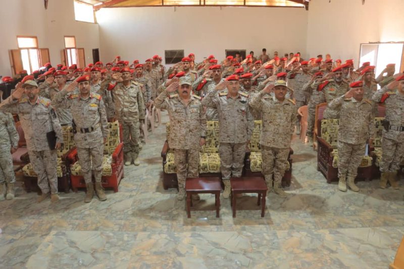 اختتام دورة متقدمة لضباط الشرطة العسكرية بمأرب في التحقيق الجنائي والضبط القضائي والتحريات ومكافحة المخ…درات